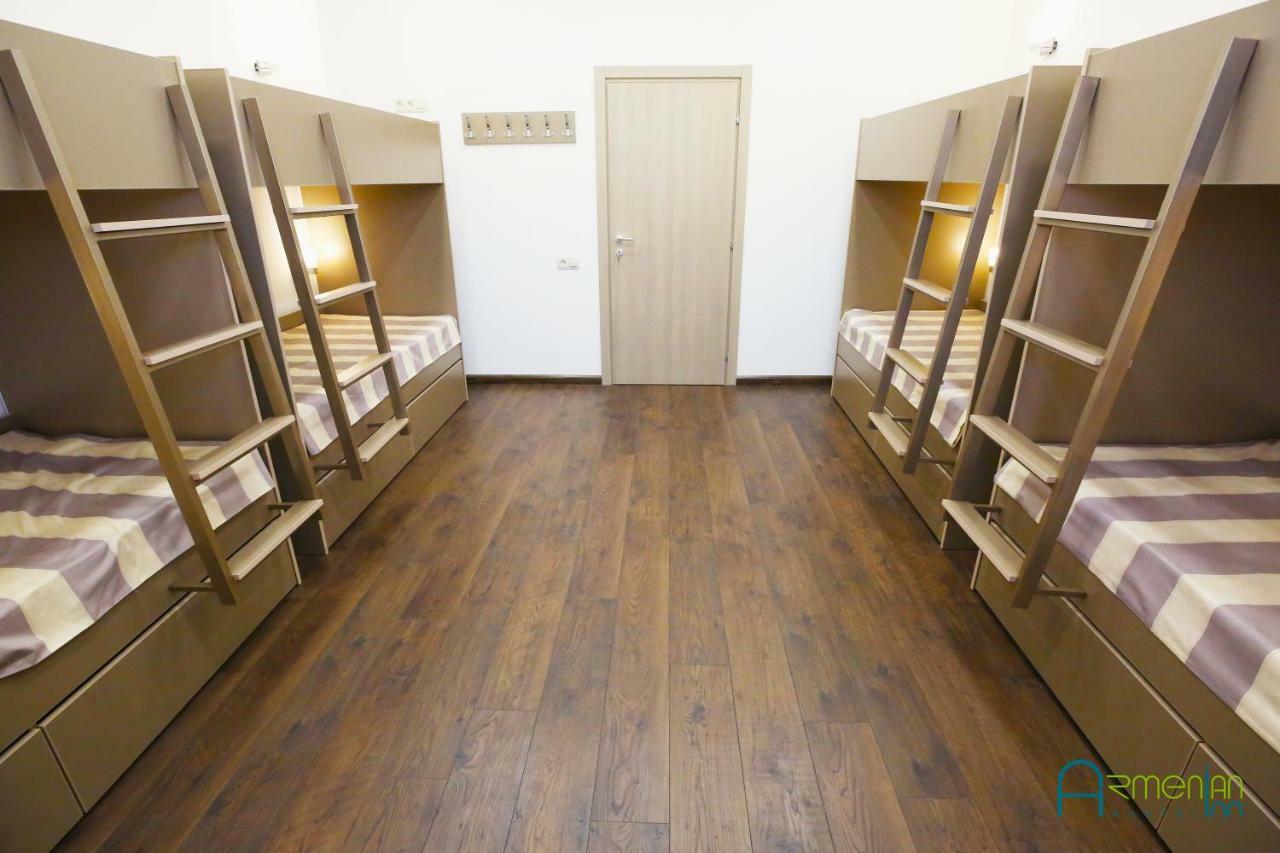 Armenian Inn Erivan Dış mekan fotoğraf